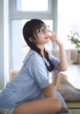 哎呀女朋友_蓝光迅雷电影在线